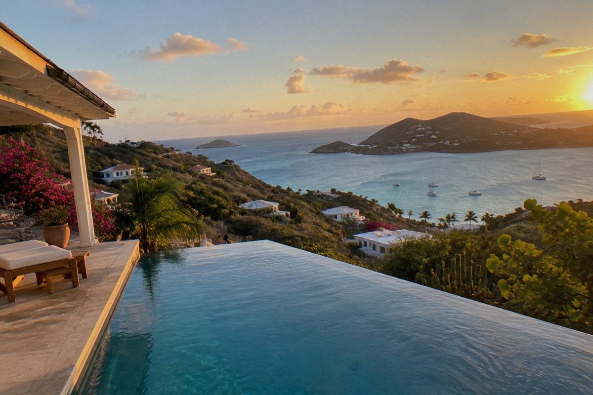 Modern hillside villa with infinity pool and wide ocean view across Saint Barthelemy